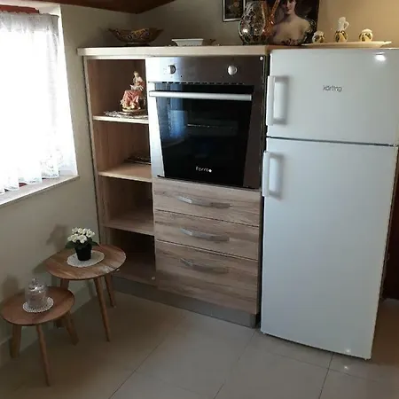 Dorde & Anna Apartment